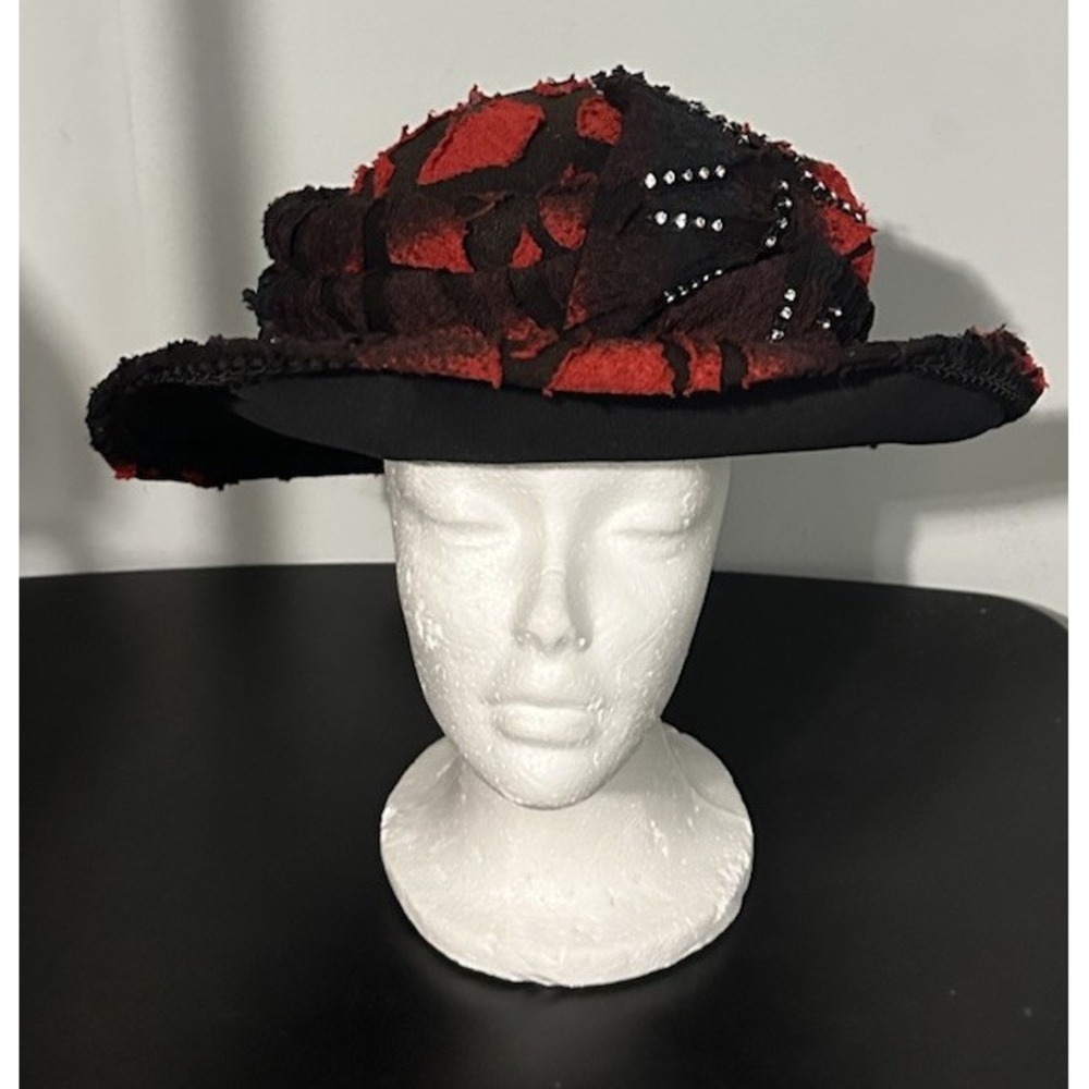 Mr. Hi's Classic Textured Red & Black Church Hat. Rolled Hem And Rhinestone Vtg